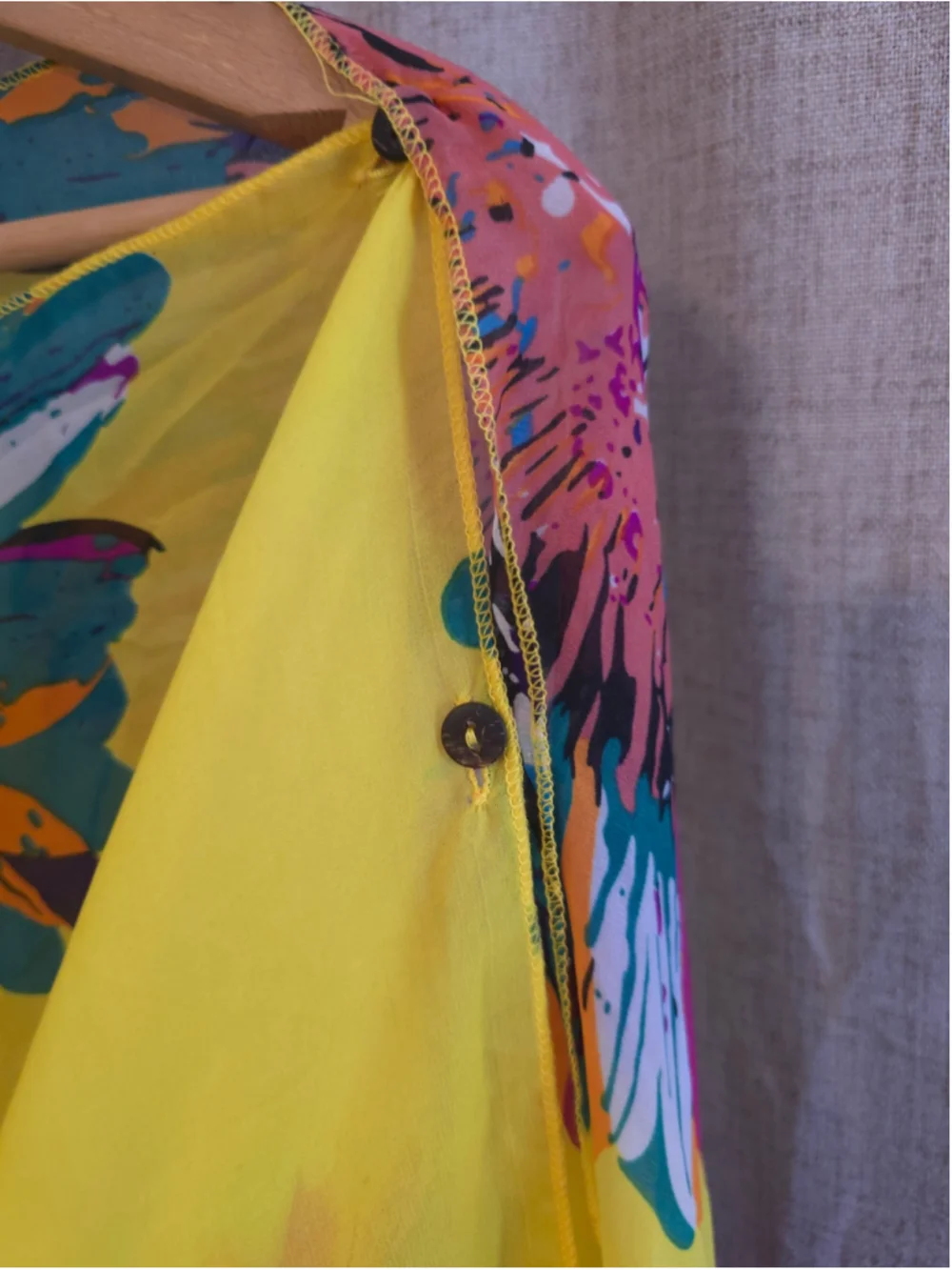Beautiful Floral button Sleeve One Size Yellow Multicolor Blouse Poncho Scarf